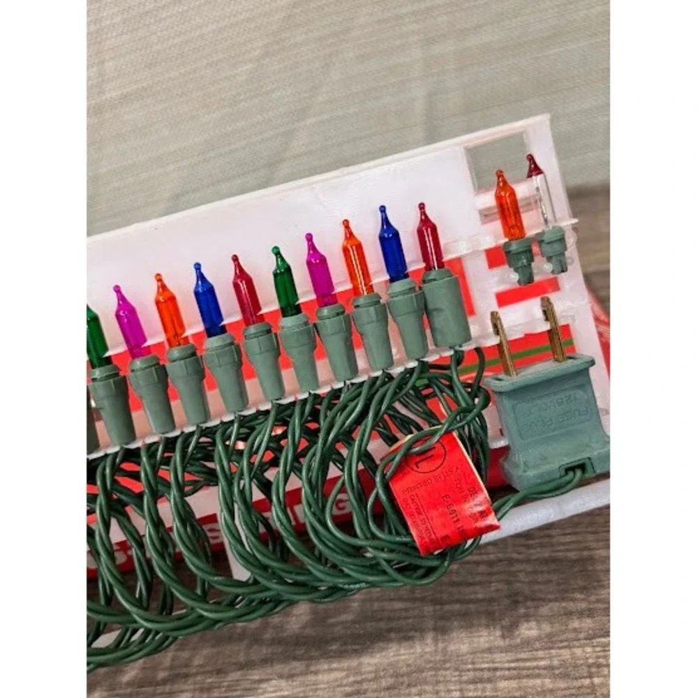 Value-Bright 35 Multi-Color Light Set Indoor Outdoor String-to-String 17ft 11651